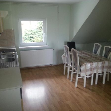 Sostanj Velenje Ravne Sobe Rooms Vrtacnik D O O ภายนอก รูปภาพ