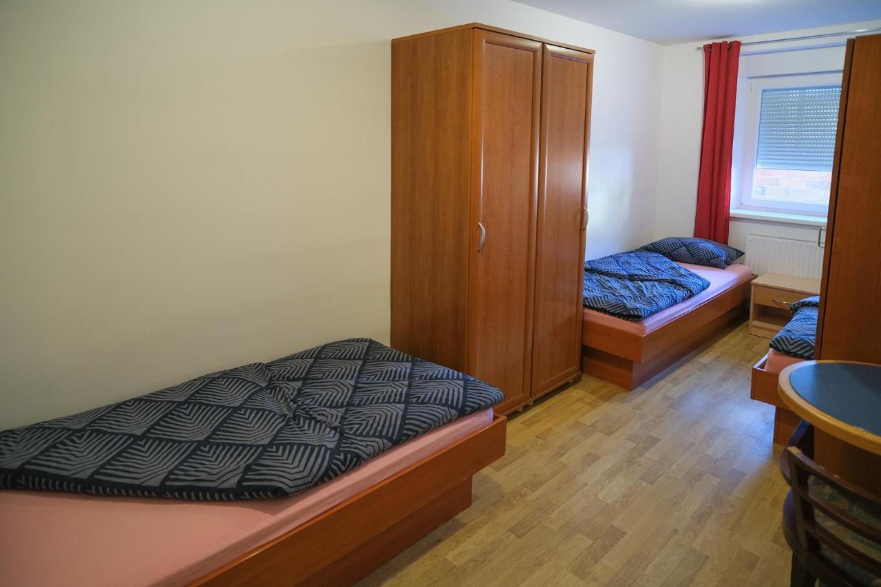Sostanj Velenje Ravne Sobe Rooms Vrtacnik D O O ภายนอก รูปภาพ