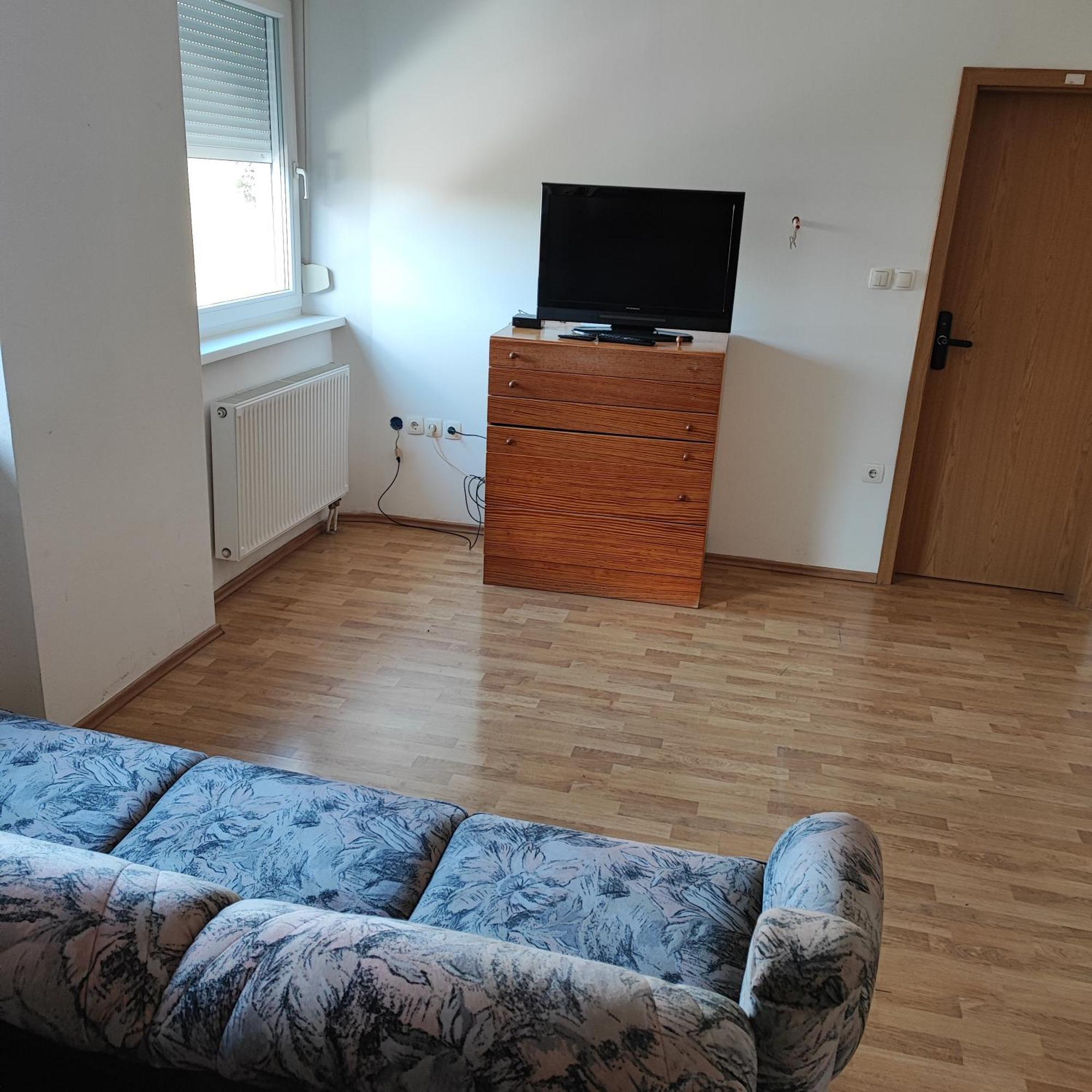 Sostanj Velenje Ravne Sobe Rooms Vrtacnik D O O ภายนอก รูปภาพ